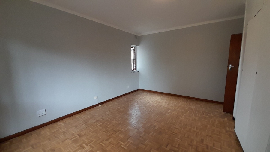 2 Bedroom Property for Sale in Kenilworth Western Cape